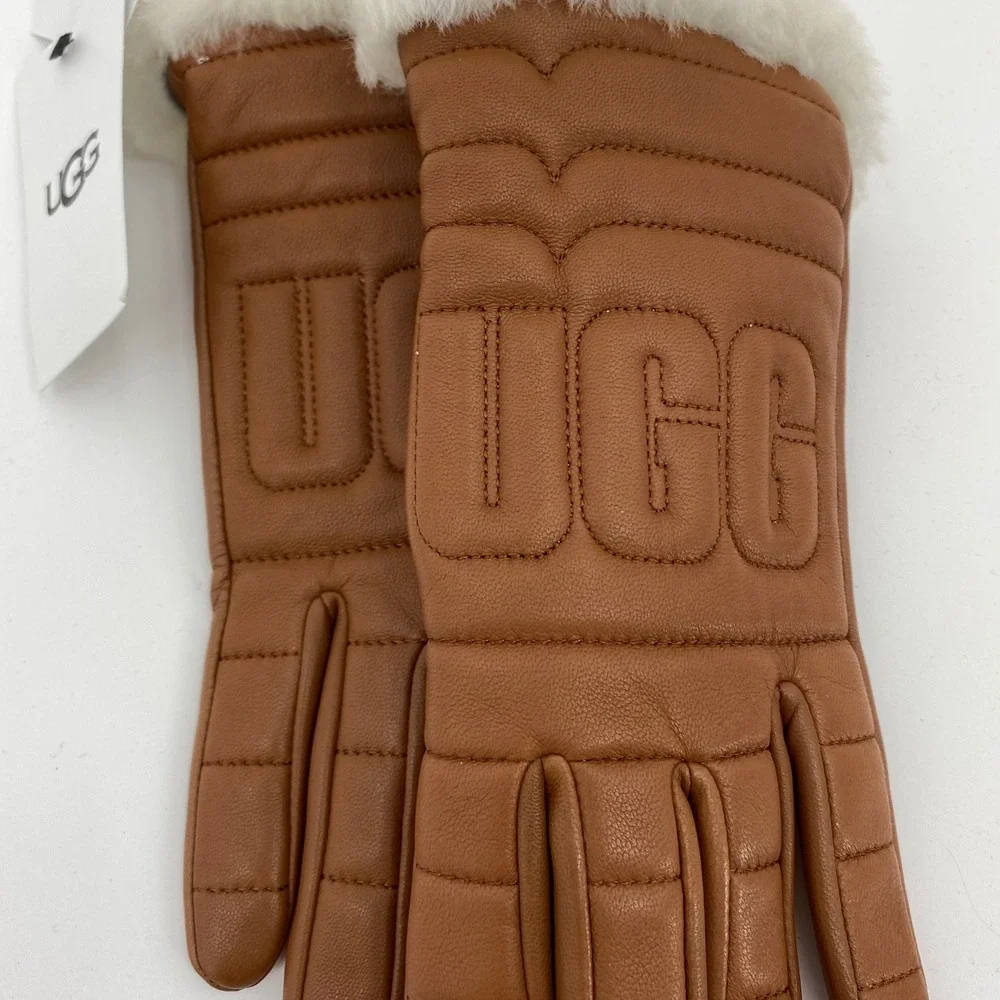 NWT UGG Genuine Leather Quilted Logo Gloves, Size Med,‎ Chestnut, Touchscreen